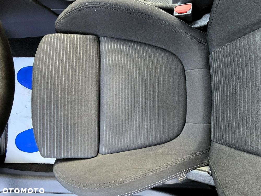 Ford Focus - 19