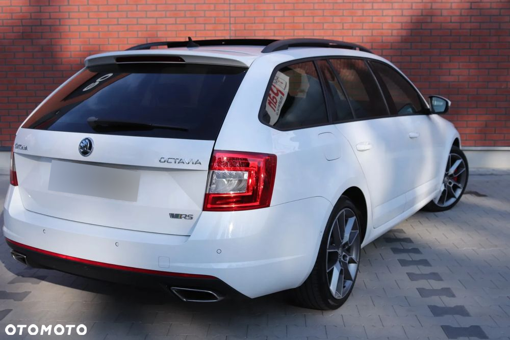 Skoda Octavia 2.0 TSI RS DSG - 7