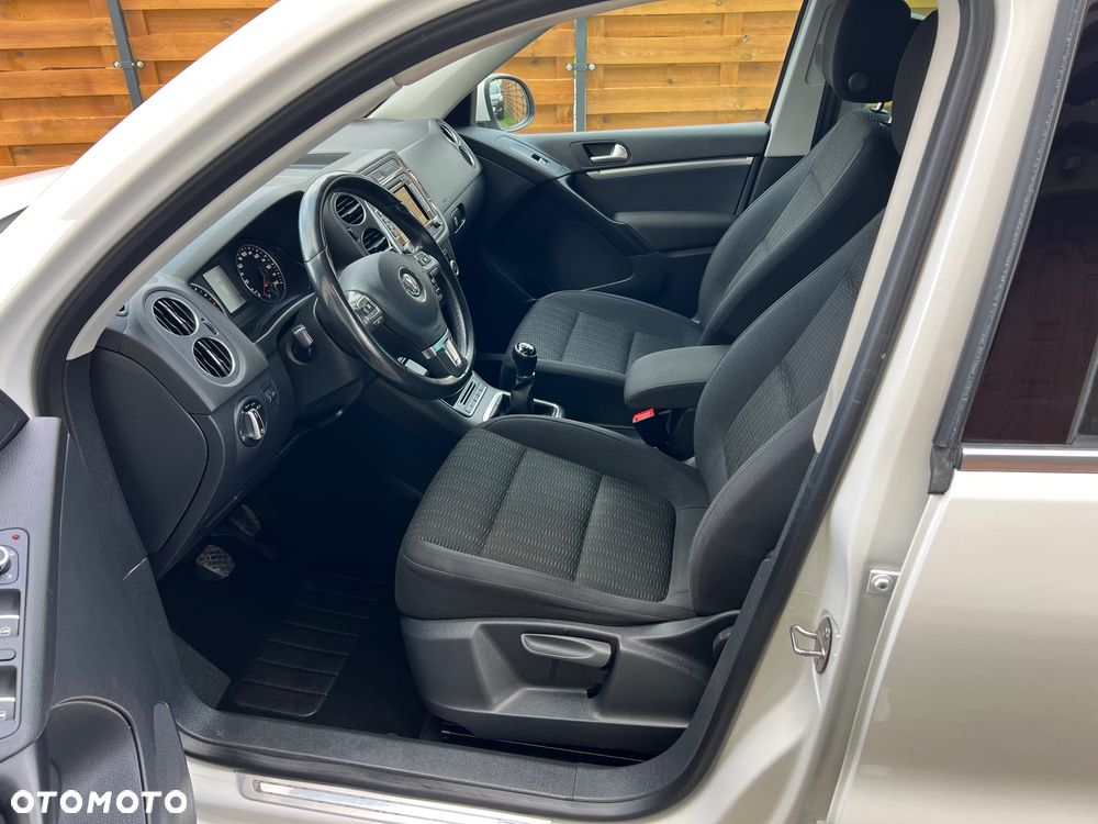 Volkswagen Tiguan - 4