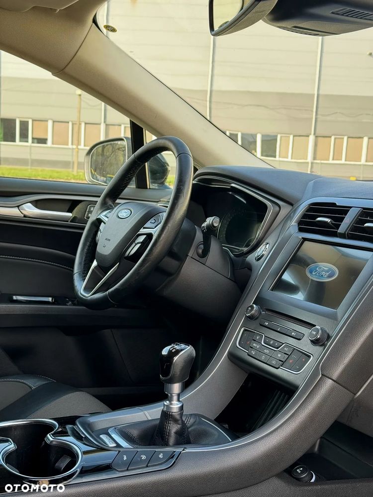 Ford Mondeo 2.0 TDCi Titanium - 20