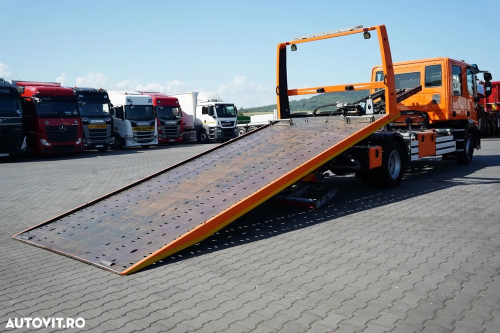 Iveco EUROCARGO / REMORCA AUTO HIDRAULICĂ / PLATFORMĂ - 6 M / REMORCA DUPĂ CU 6 LOCURI / TRONIU / EURO 6 - 5