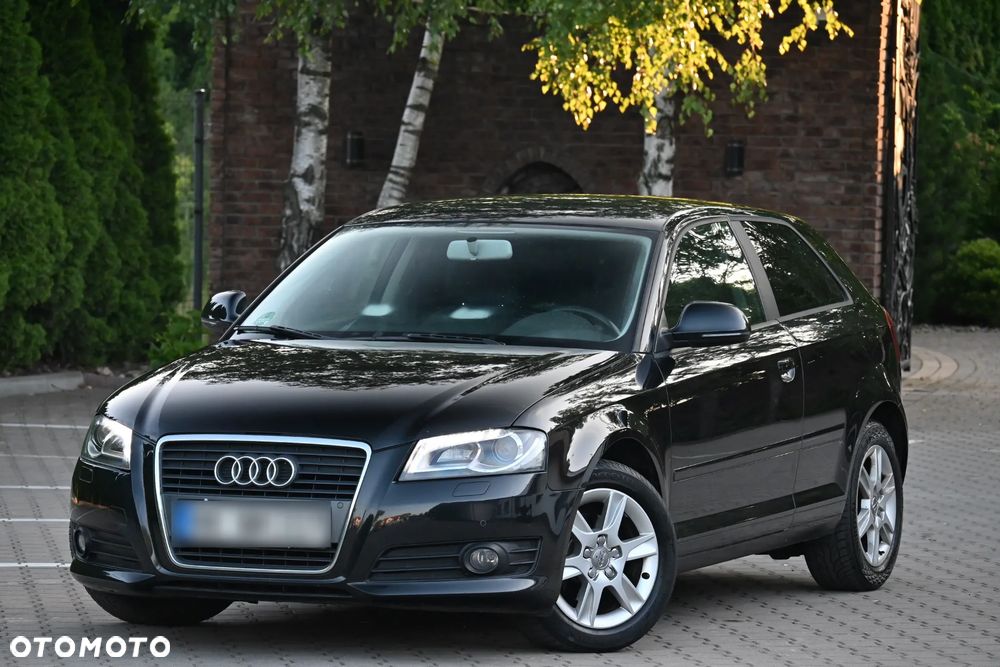 Audi A3 3-drzwiowe 1.6 Attraction - 6