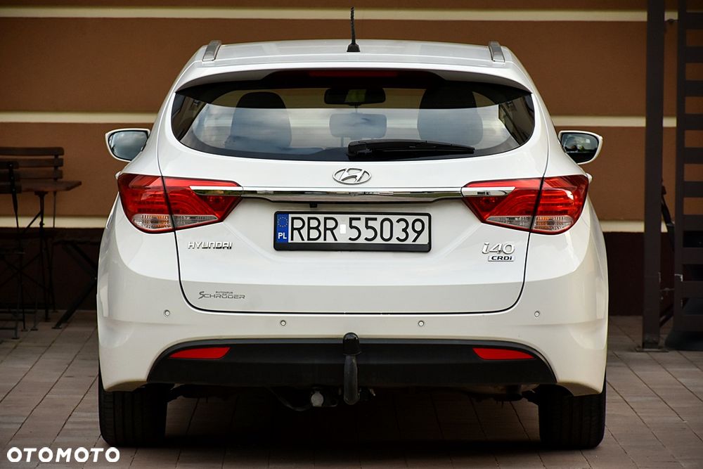 Hyundai i40 1.7 CRDi Comfort + - 16