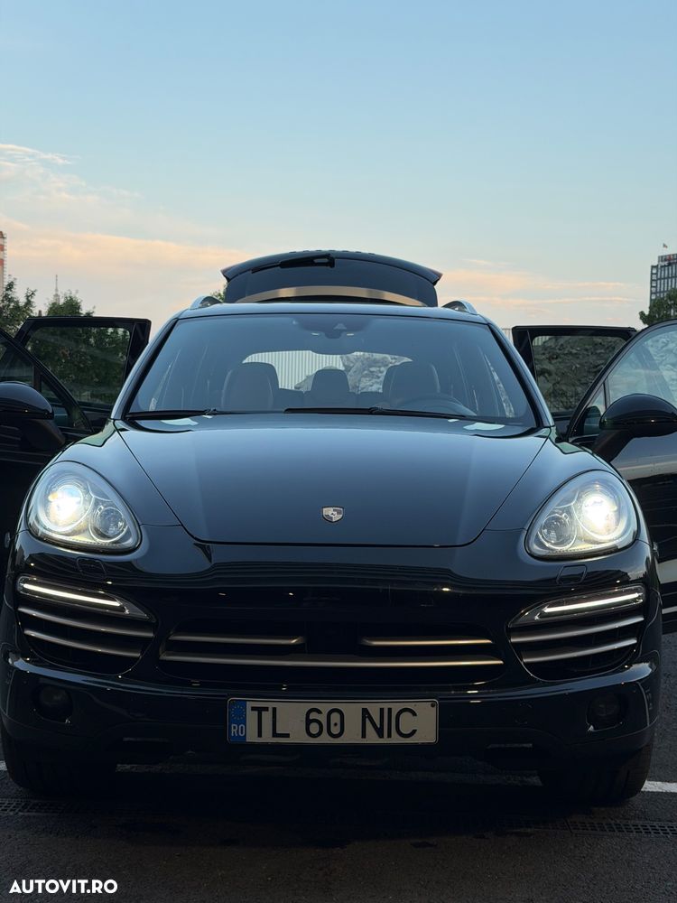Porsche Cayenne - 5