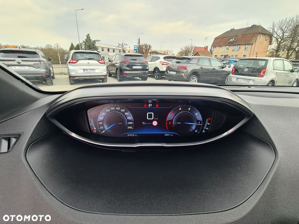 Peugeot 5008 1.5 BlueHDi Allure Pack S&S EAT8 - 21