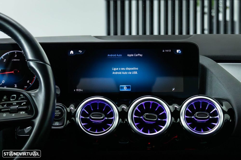 Mercedes-Benz GLA 200 d Style - 32