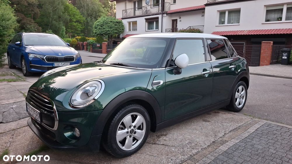 MINI Cooper Standard - 18