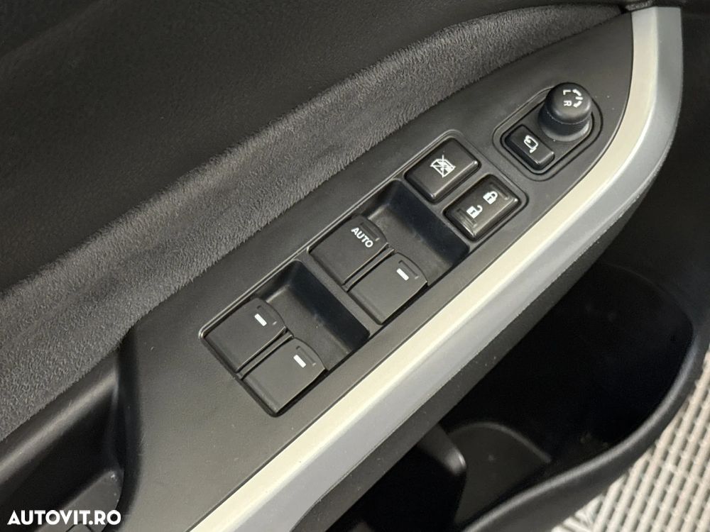 Suzuki Vitara - 15