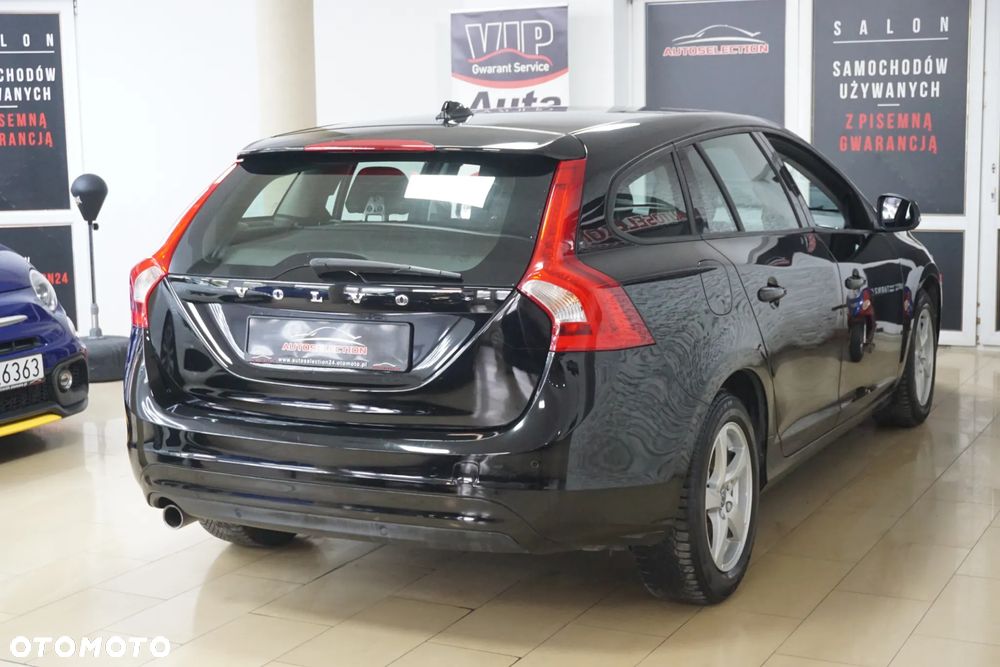 Volvo V60 D2 Kinetic - 6