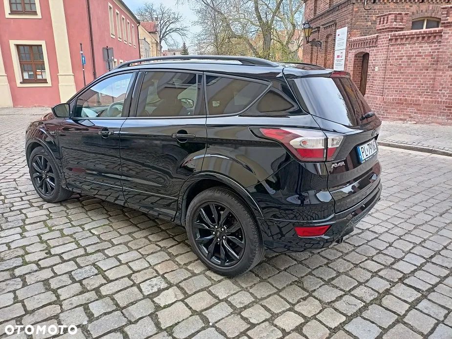 Ford Kuga 1.5 EcoBoost 2x4 ST-Line - 6