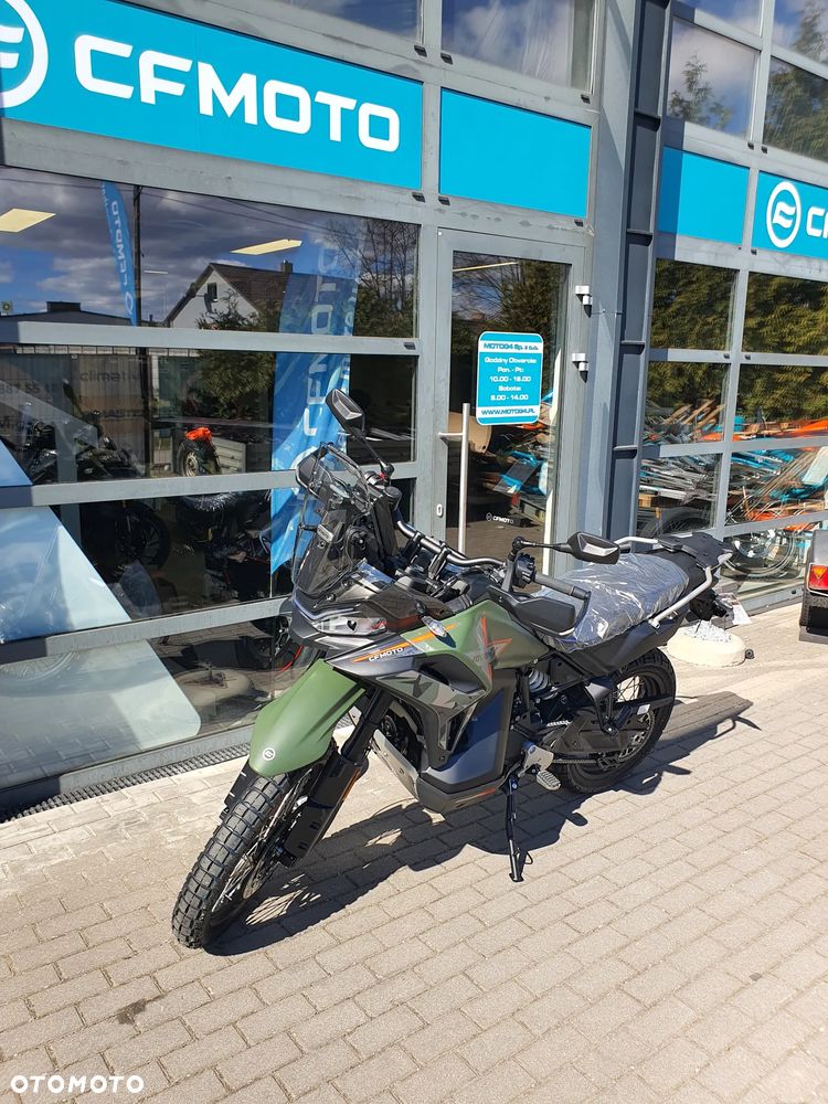 CFMoto 1000 MT-X - 2