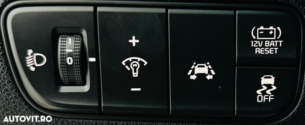 Kia Niro 1.6 GDI HEV 2WD OPF Aut. Edition 7 - 12