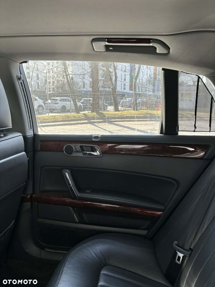 Volkswagen Phaeton 5.0 V10 TDI 4M (5 os) - 12