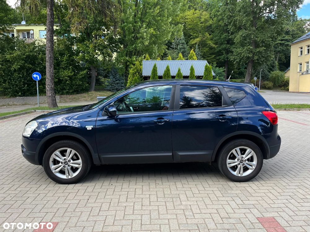 Nissan Qashqai - 2