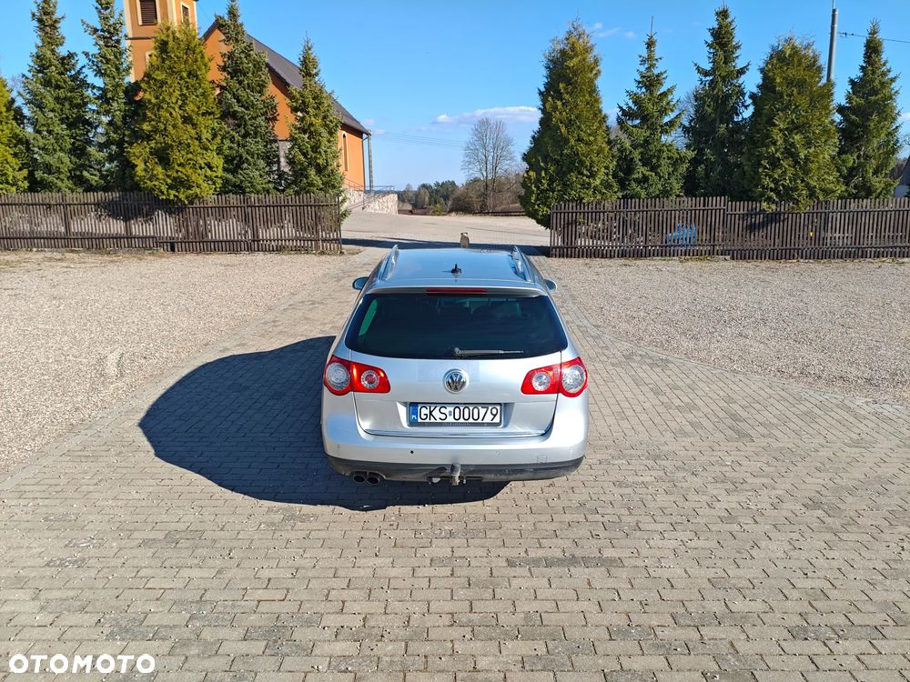 Volkswagen Passat 2.0 TDI DPF Sportline - 7