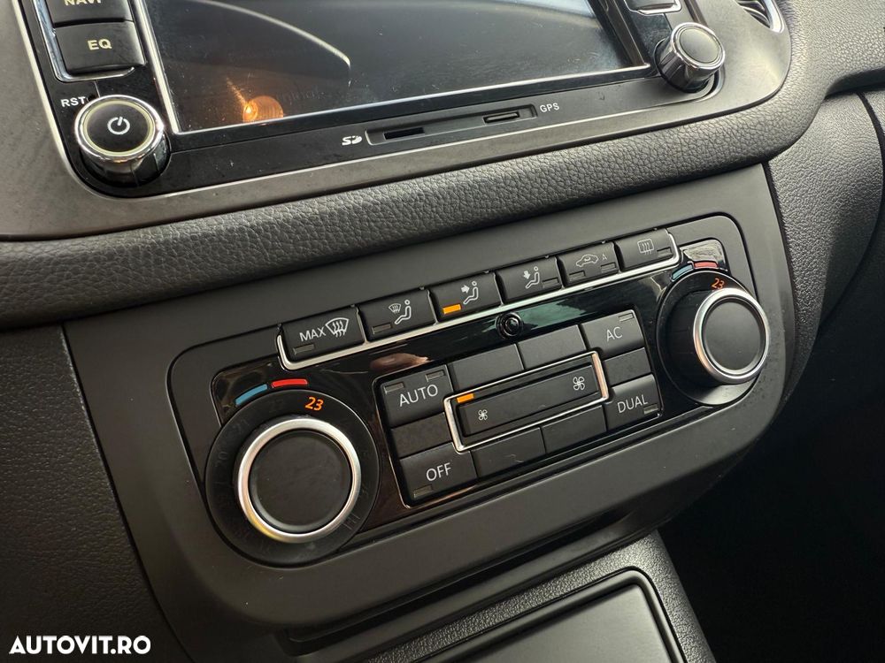 Volkswagen Tiguan - 18