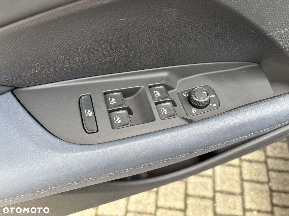 Cupra Terramar 1.5 eTSI mHEV DSG - 17