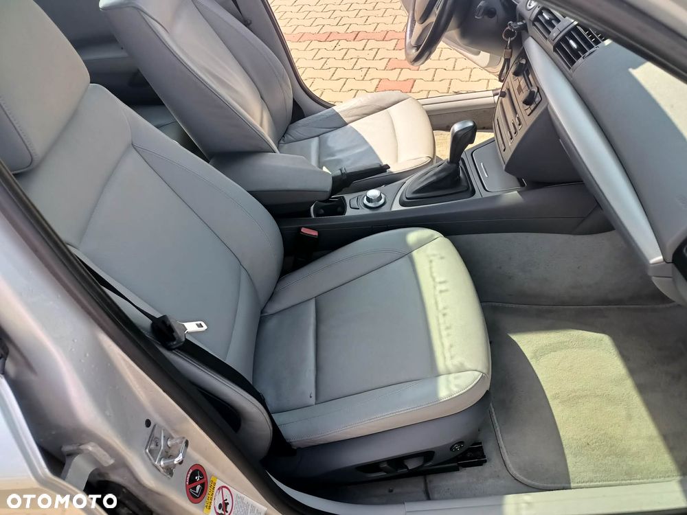 BMW Seria 1 120d - 11