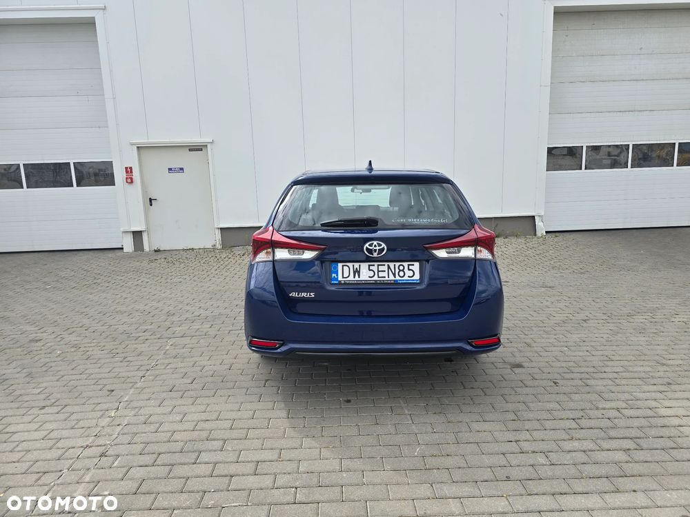 Toyota Auris 1.6 Classic Plus - 6
