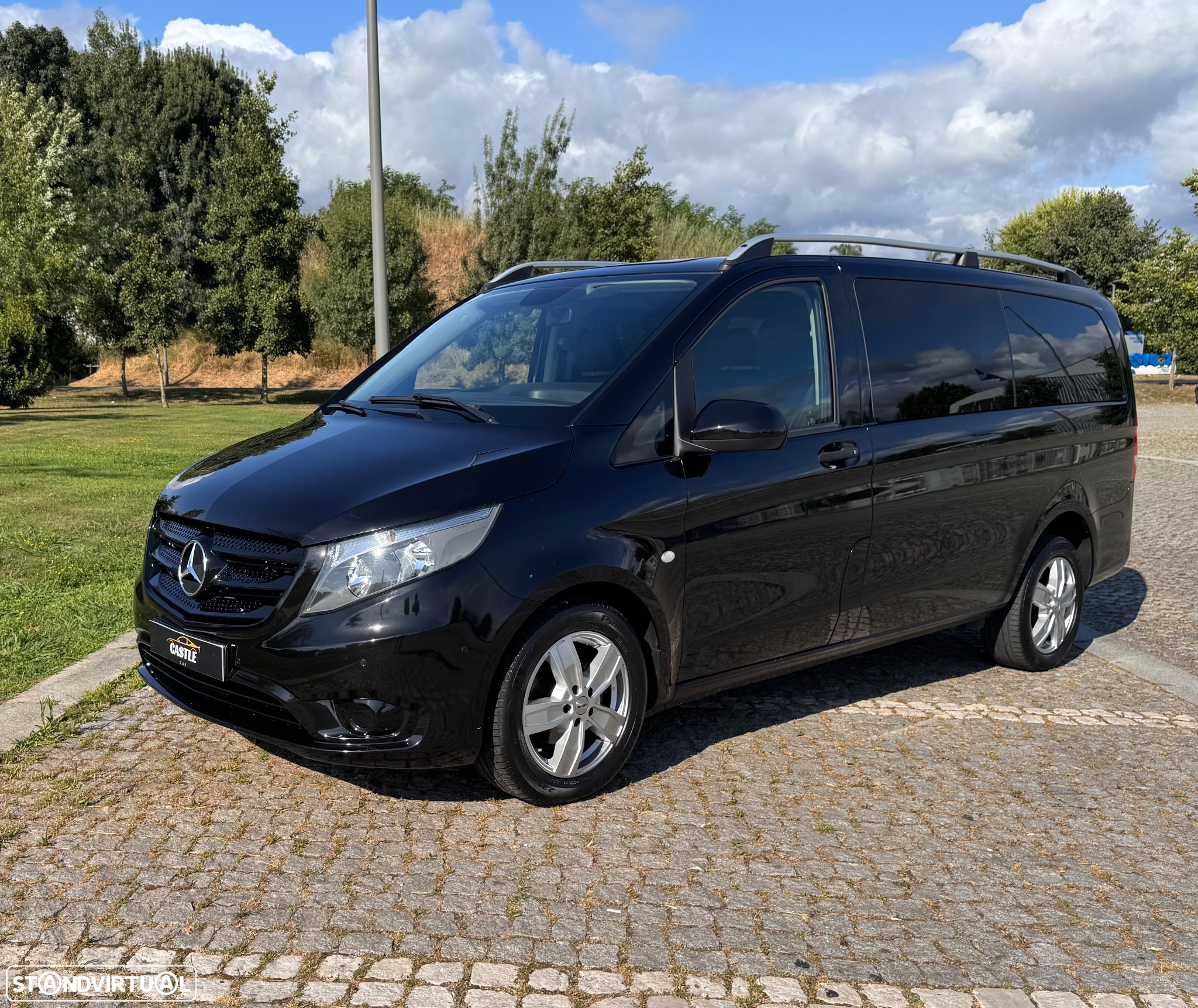 Mercedes-Benz Vito Tourer - 12