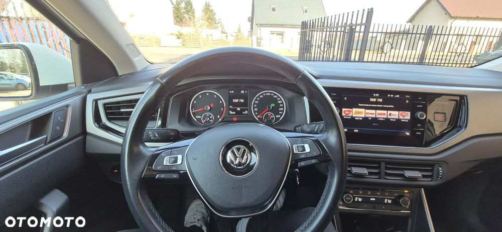 Volkswagen Polo - 18