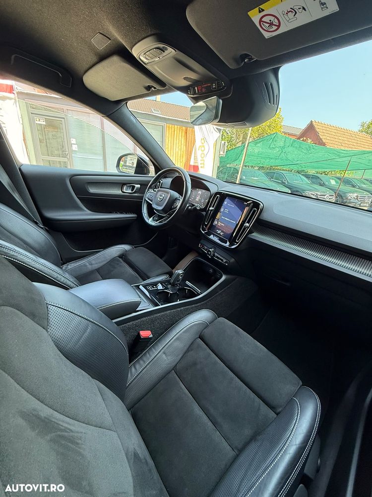 Volvo XC 40 D4 AWD Geartronic R-Design - 15