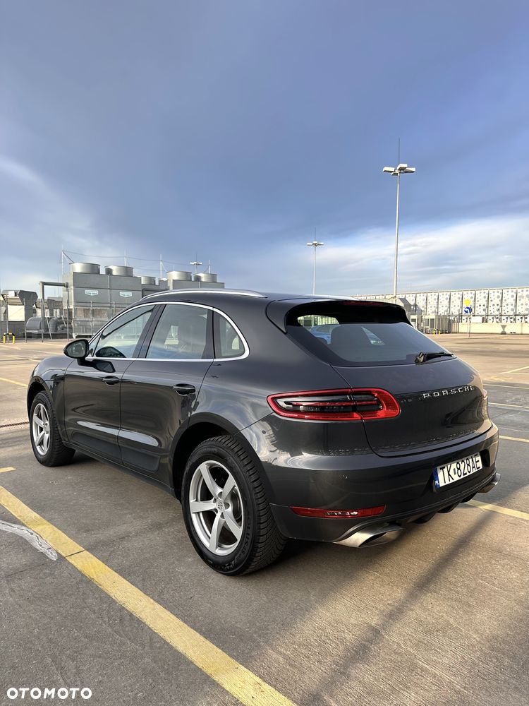 Porsche Macan - 4