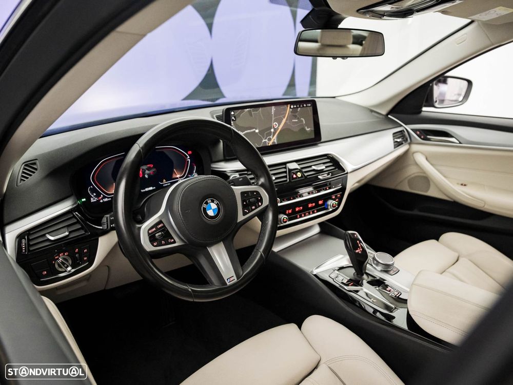 BMW 520 d Auto - 13