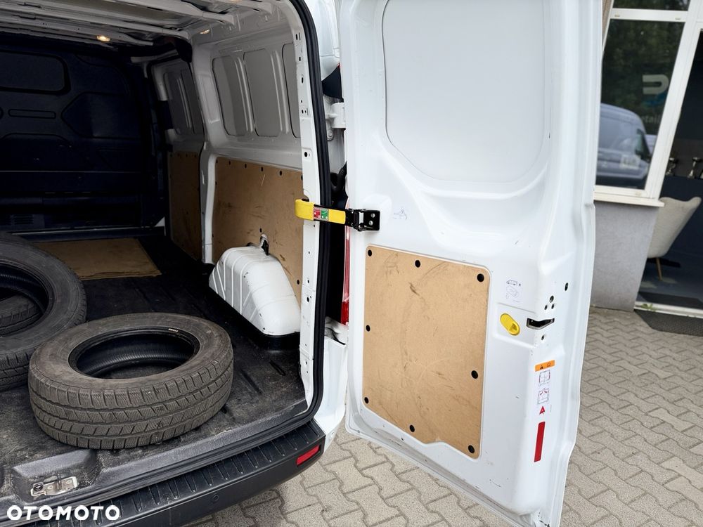 Ford Transit Custom - 24