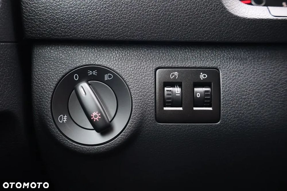 Volkswagen Caddy ZABUDOWA WARSZTATOWA SORTIMO FV23% - 35