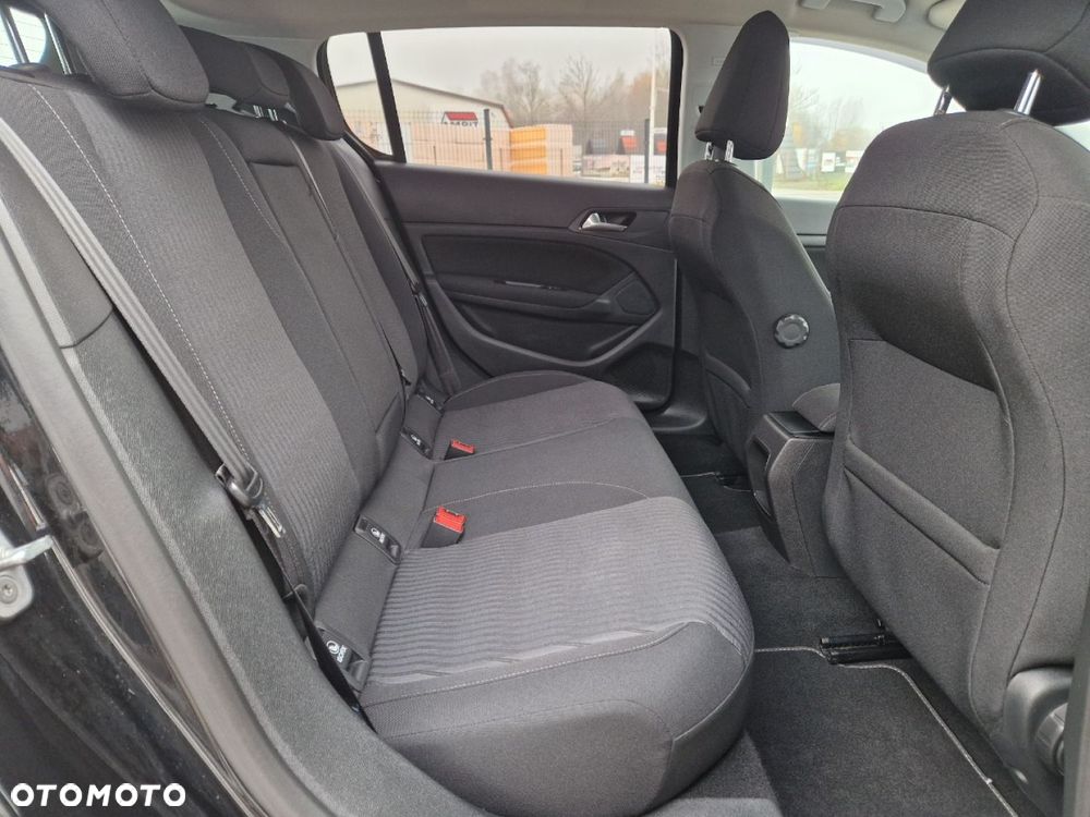 Peugeot 308 e-HDi FAP 115 Stop&Start Style - 17