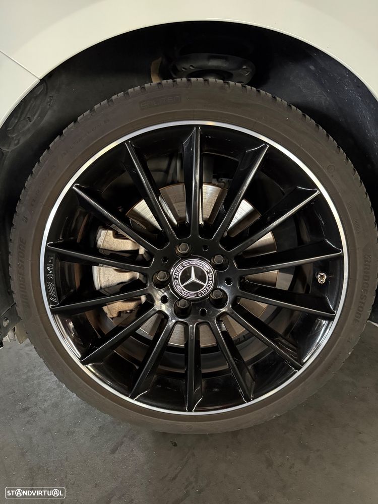 Mercedes-Benz A 250 e 8G-DCT AMG Line Advanced Plus - 7