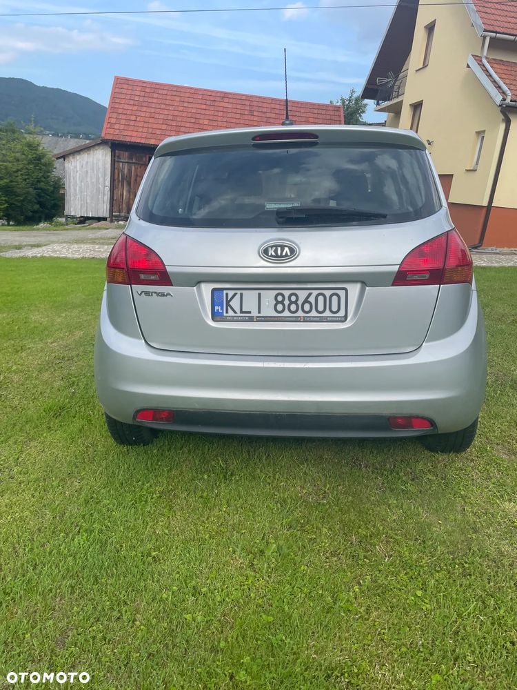 Kia Venga 1.4 M - 10