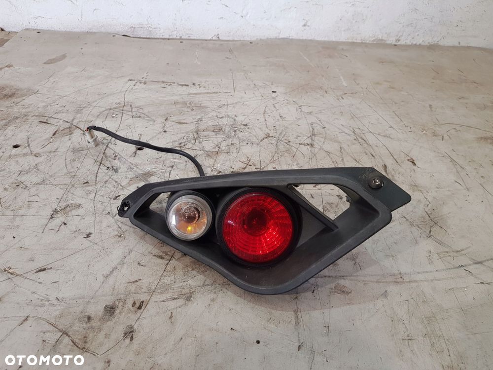 lampa lewa lewy tył 705004927 canam renegade 1000 17 rok - 1