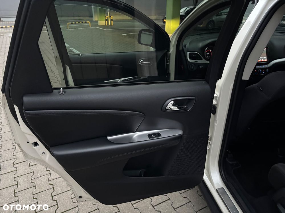 Fiat Freemont 2.0 Multijet Urban AWD - 10