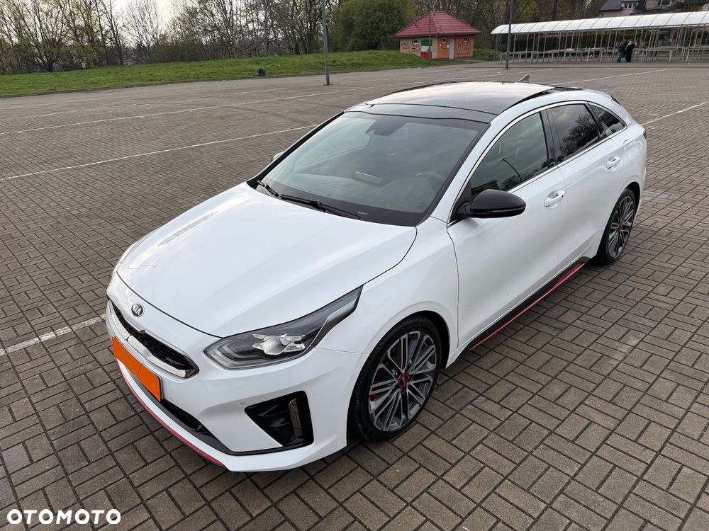 Kia ProCeed 1.6 T-GDI DCT7 OPF GT - 15