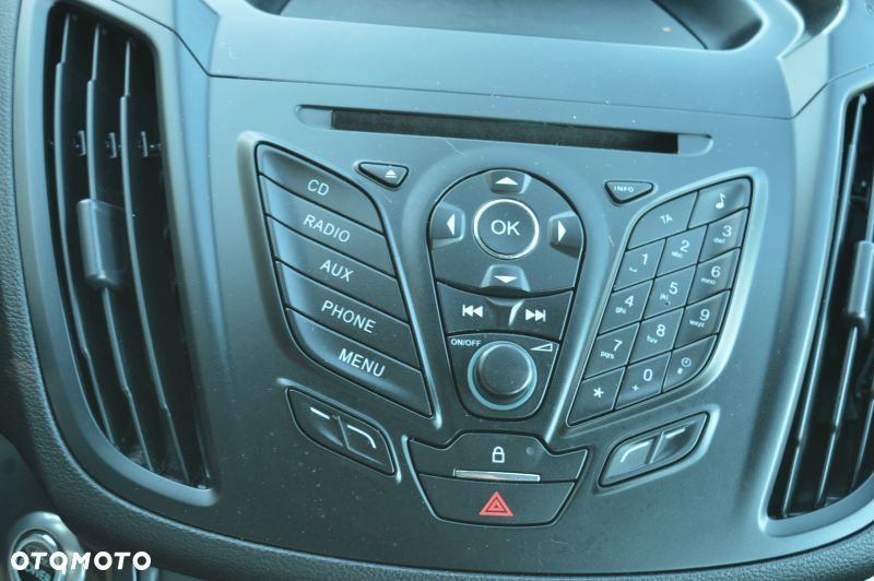 Ford Kuga - 21