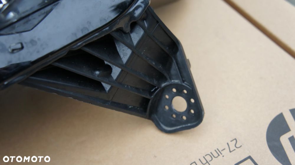 PRZEDNIA LEWA LAMPA DACIA SANDERO III JOGGER LED - 5