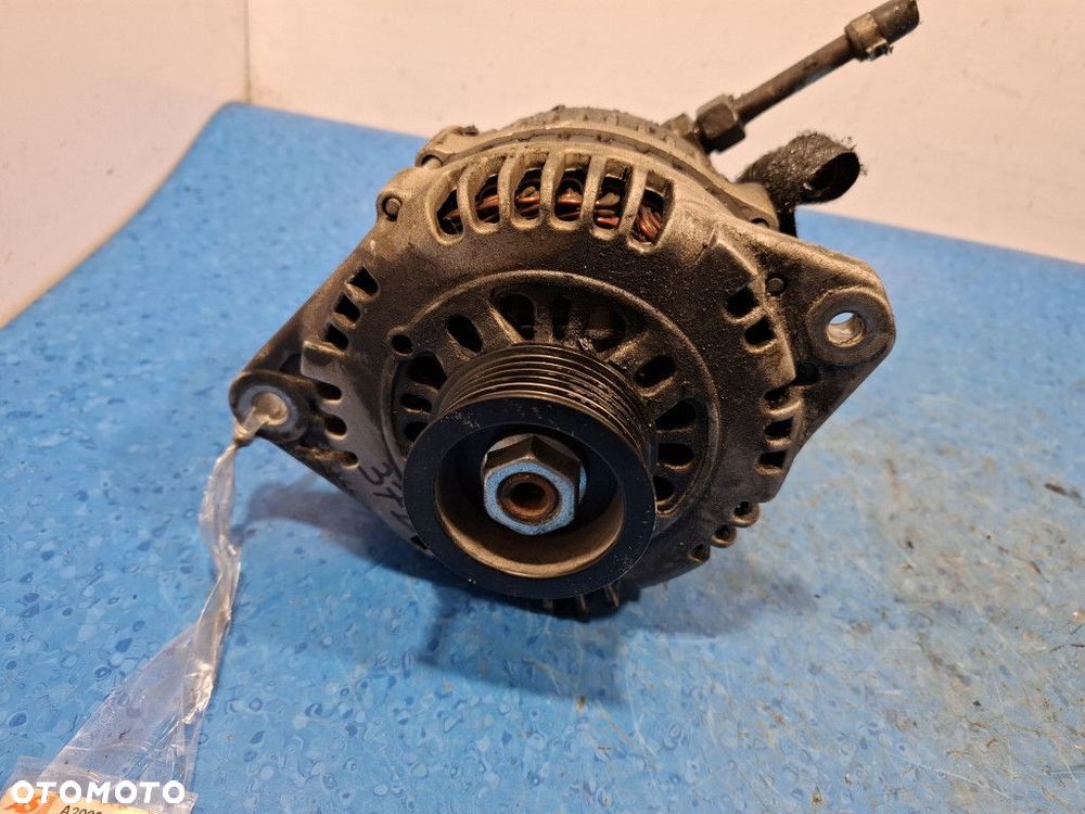 OPEL MERIVA ALTERNATOR A2003 Y17DT - 9
