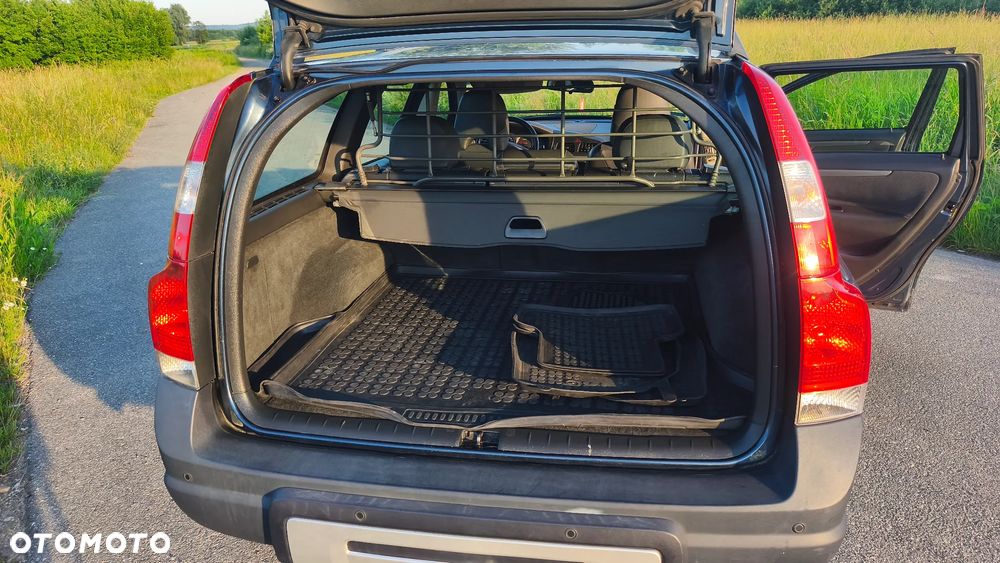 Volvo XC 70 D5 AWD Kinetic - 26
