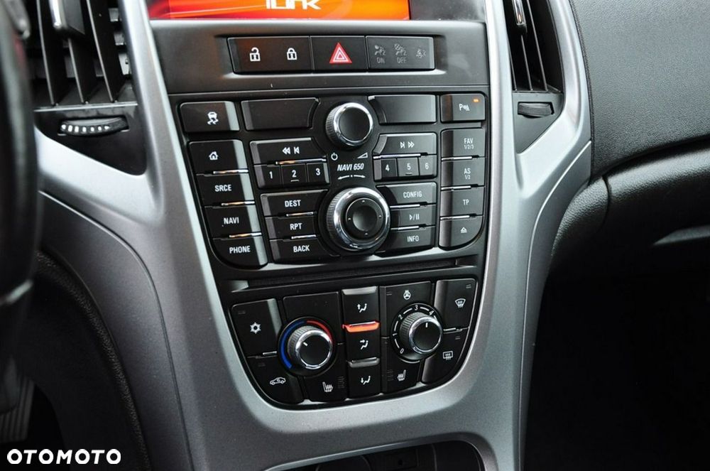 Opel Astra - 36