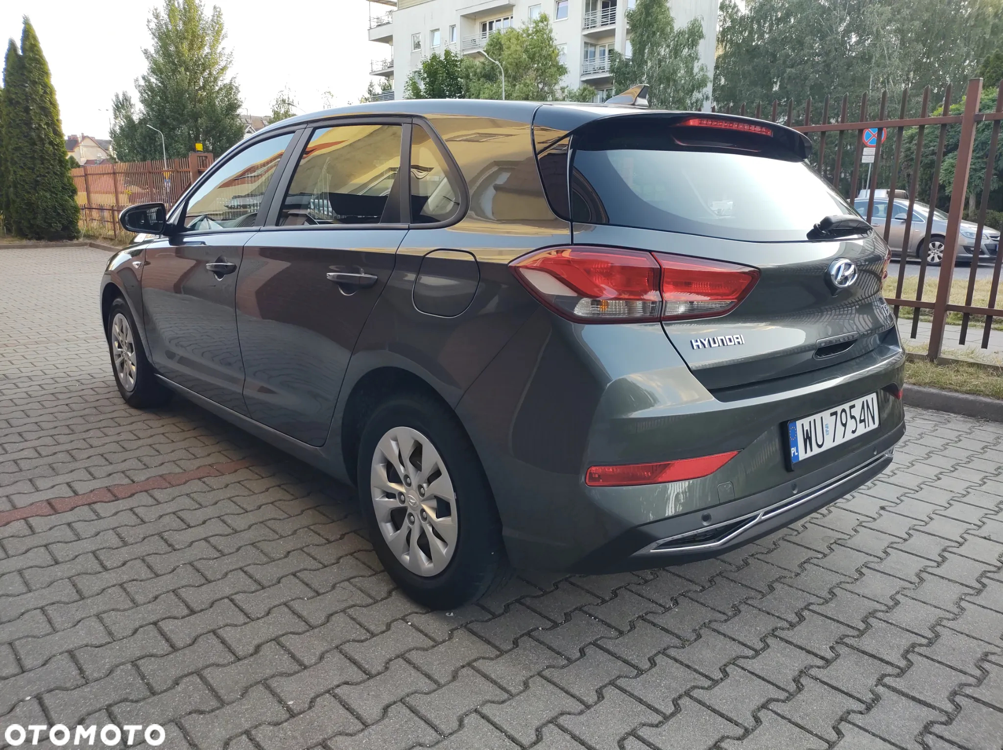 Hyundai i30 1.5 DPI Modern - 9