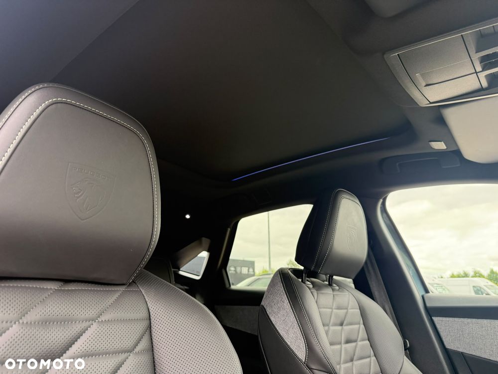 Peugeot 3008 1.2 PureTech mHEV GT Exclusive e-DCS6 - 22
