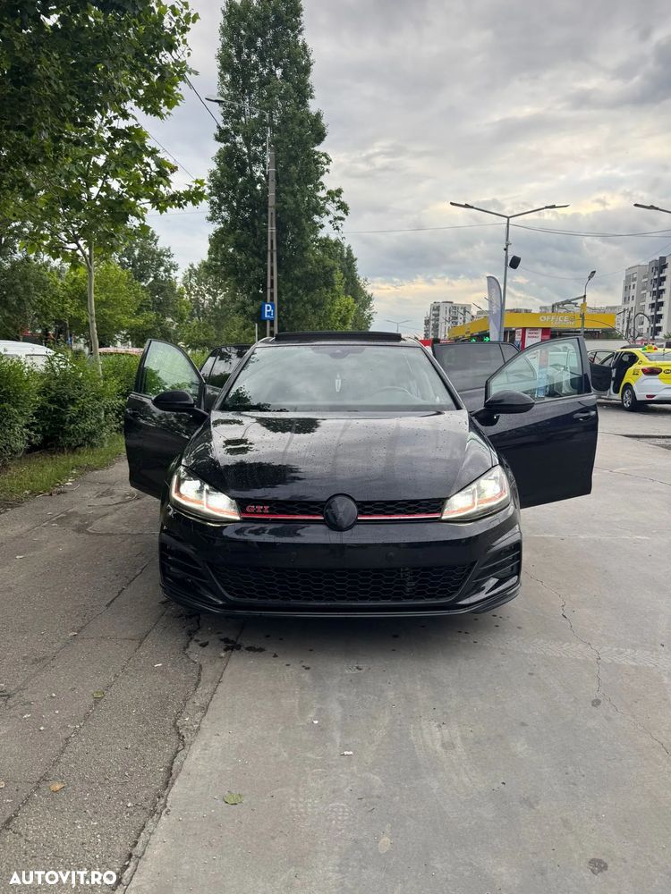 Volkswagen Golf 2.0 TSI DSG GTI Performance - 10