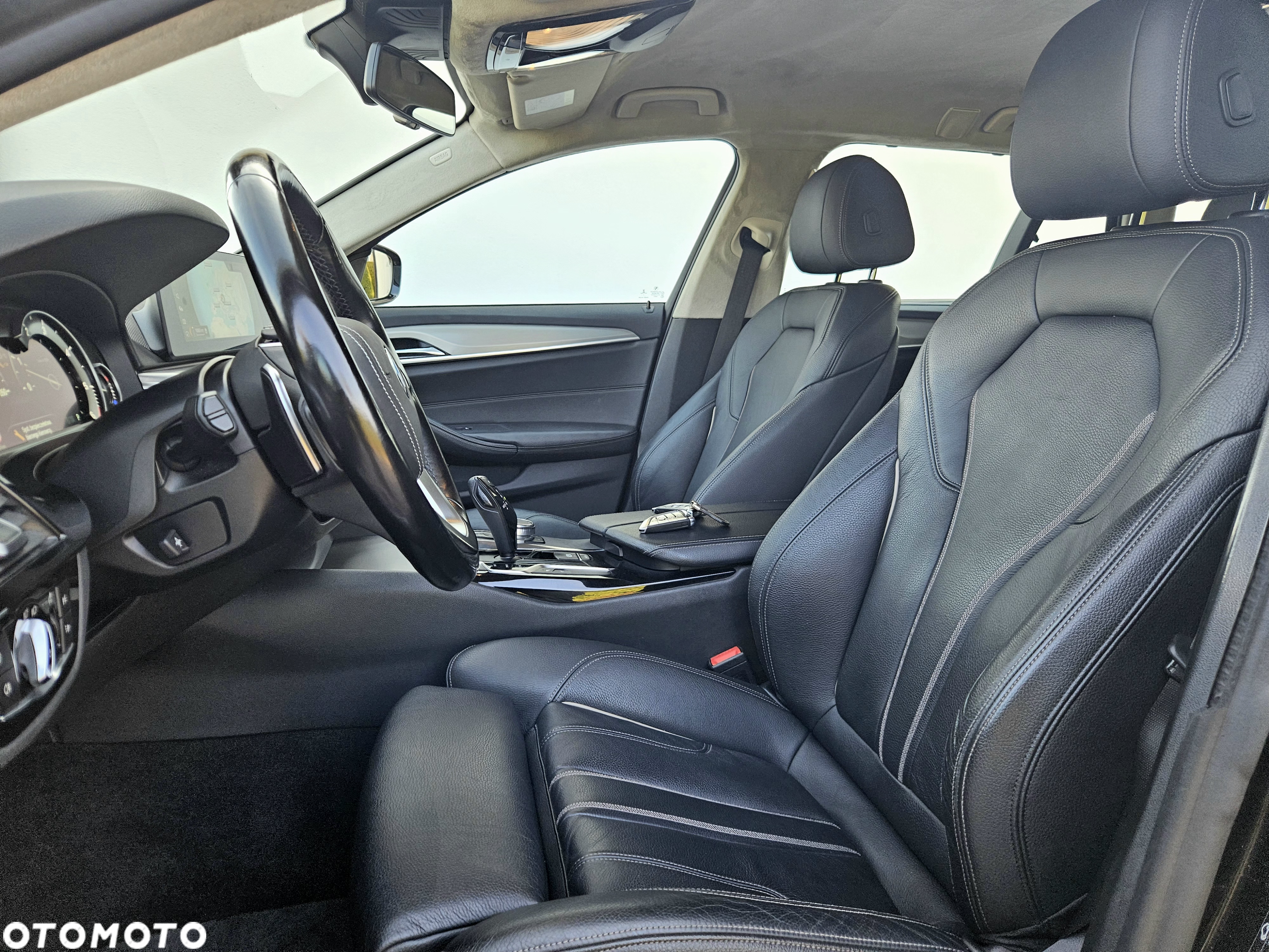 BMW Seria 5 530d xDrive Sport Line sport - 13