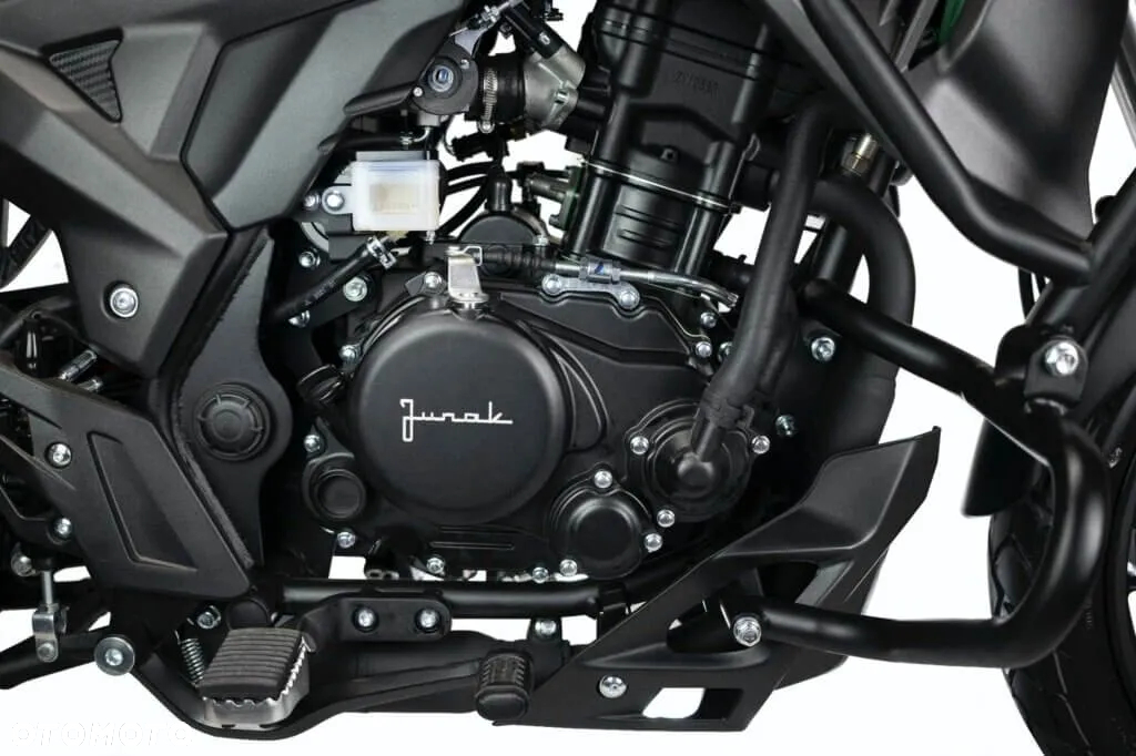 Junak RX One - 13