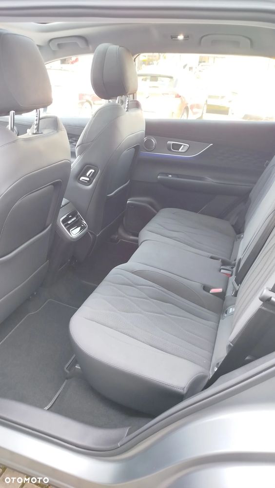 Chery Tiggo 8 1.5 T-GDI Super Hybrid Prestige DCT - 22