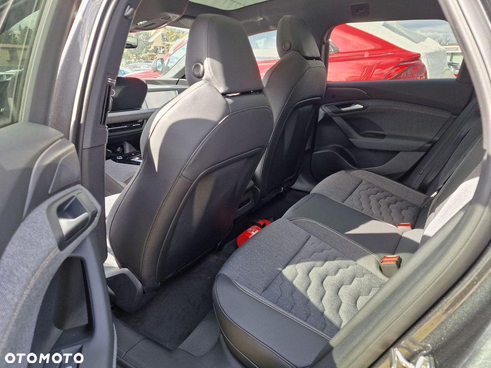 Audi A6 Sportback e-tron - 12