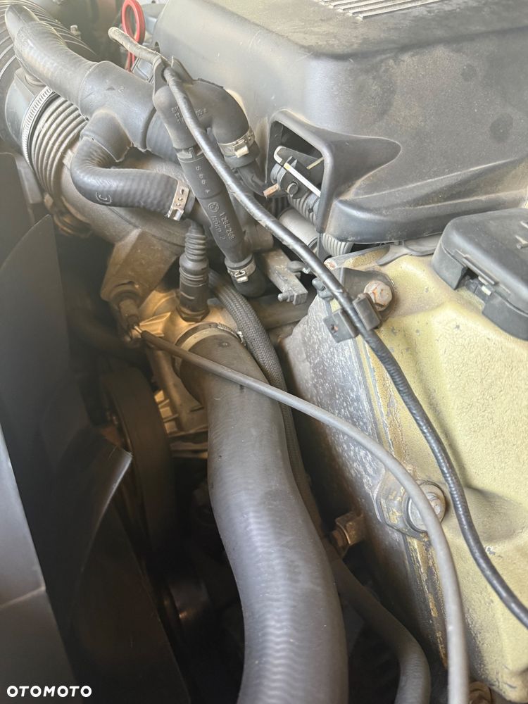 BMW Seria 7 740iL - 27