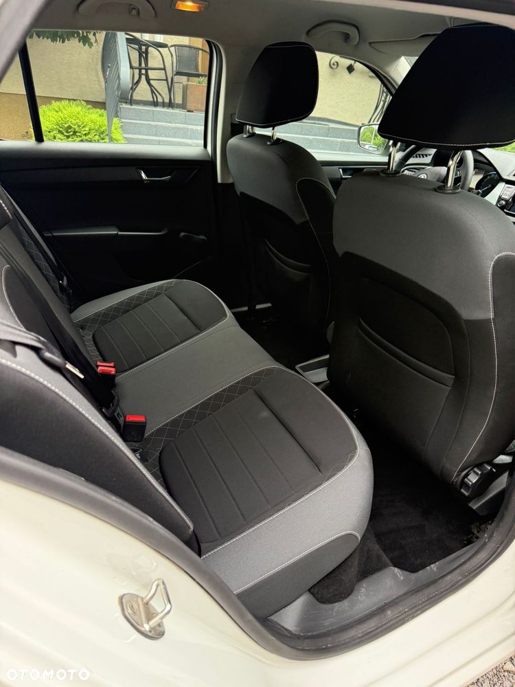Skoda Fabia 1.0 Ambition - 1